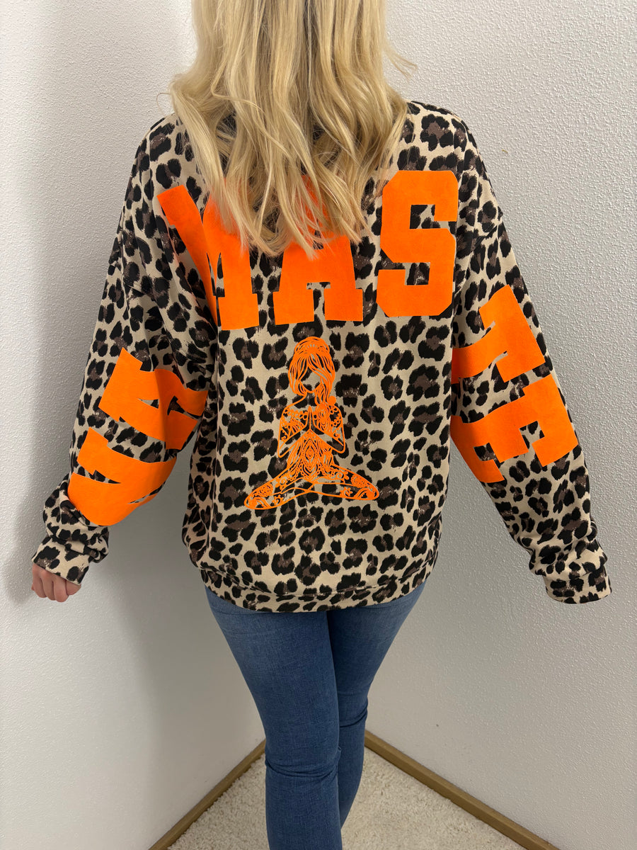 Sweater Namaste Sweatshirt Pullover Leo Braun Orange – Bild 1
