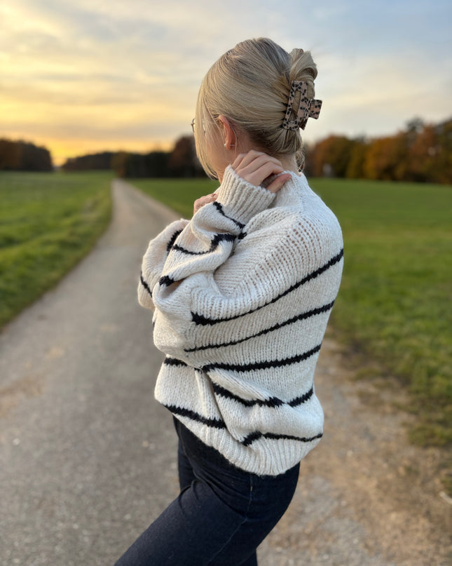 Pullover „Striped“ mit Streifen & Puffärmeln – Schwarz/Dunkelblau-Weiß – Made in Italy