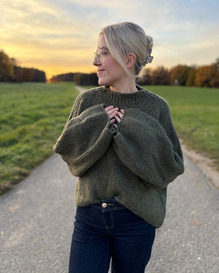 Oversize Pullover Mia Extra weite Ärmel Kaki Grün