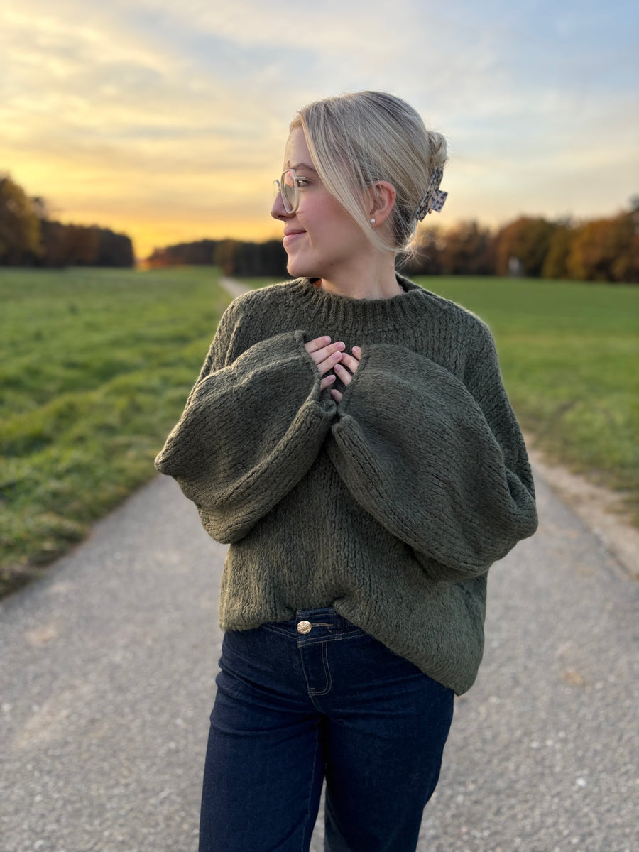 Oversize Pullover Mia Extra weite Ärmel Kaki Grün