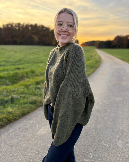 Oversize Pullover Mia Extra weite Ärmel Kaki Grün