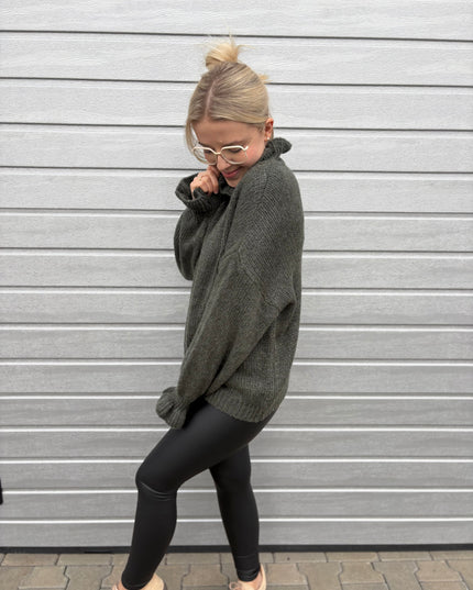 B-Ware Pullover Claude Khaki Innenärmel kleines loch