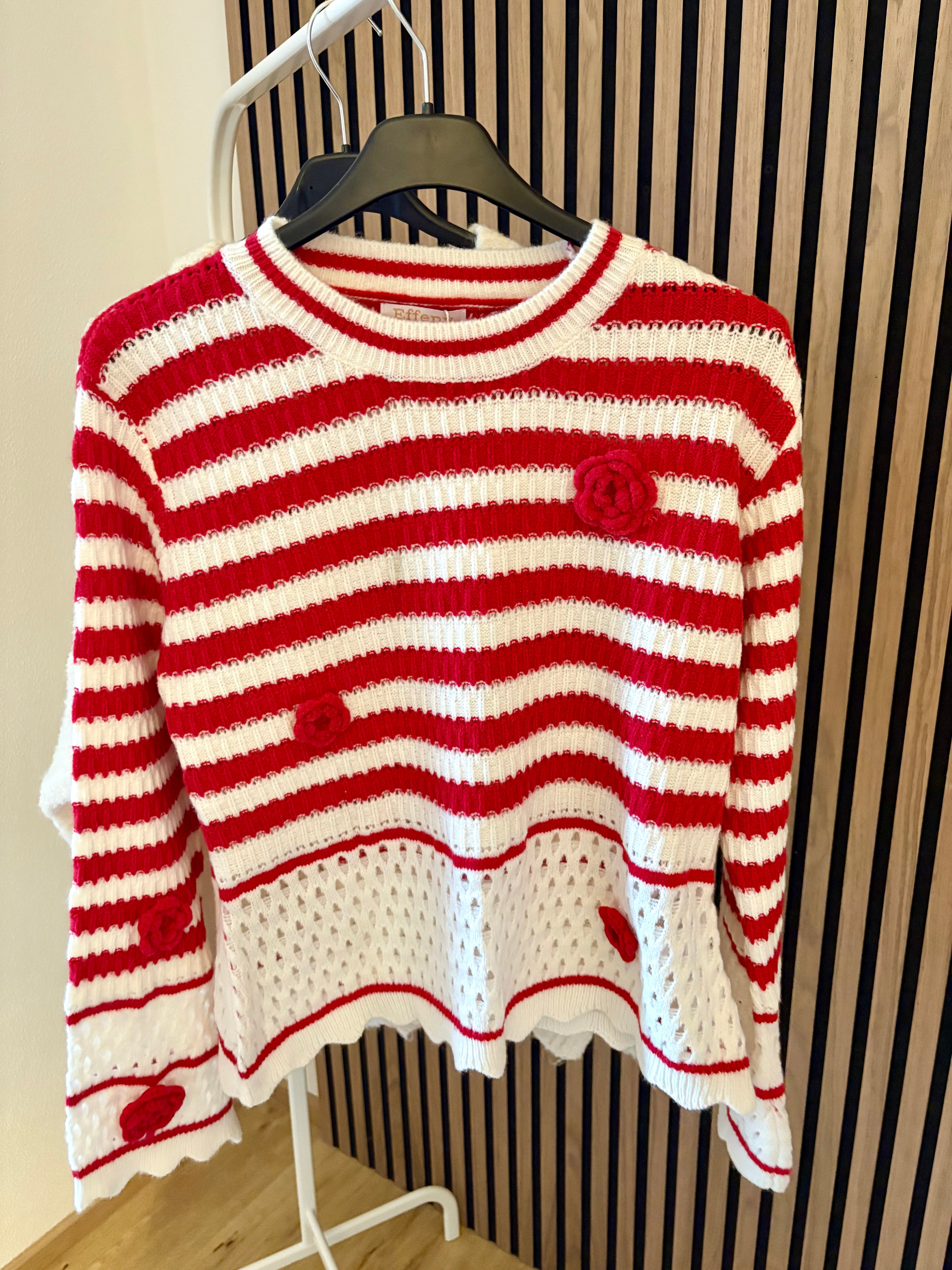 Pullover Rosi Rot Weiß gestreift Blumen Rosen