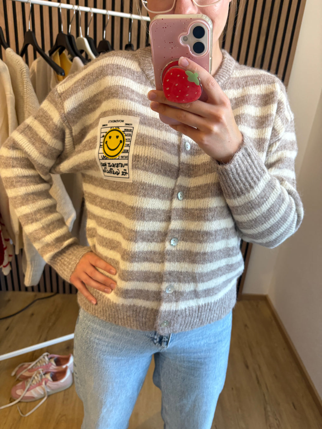 Happy Smiley Cardigan Beige Weiß Gestreift Striped