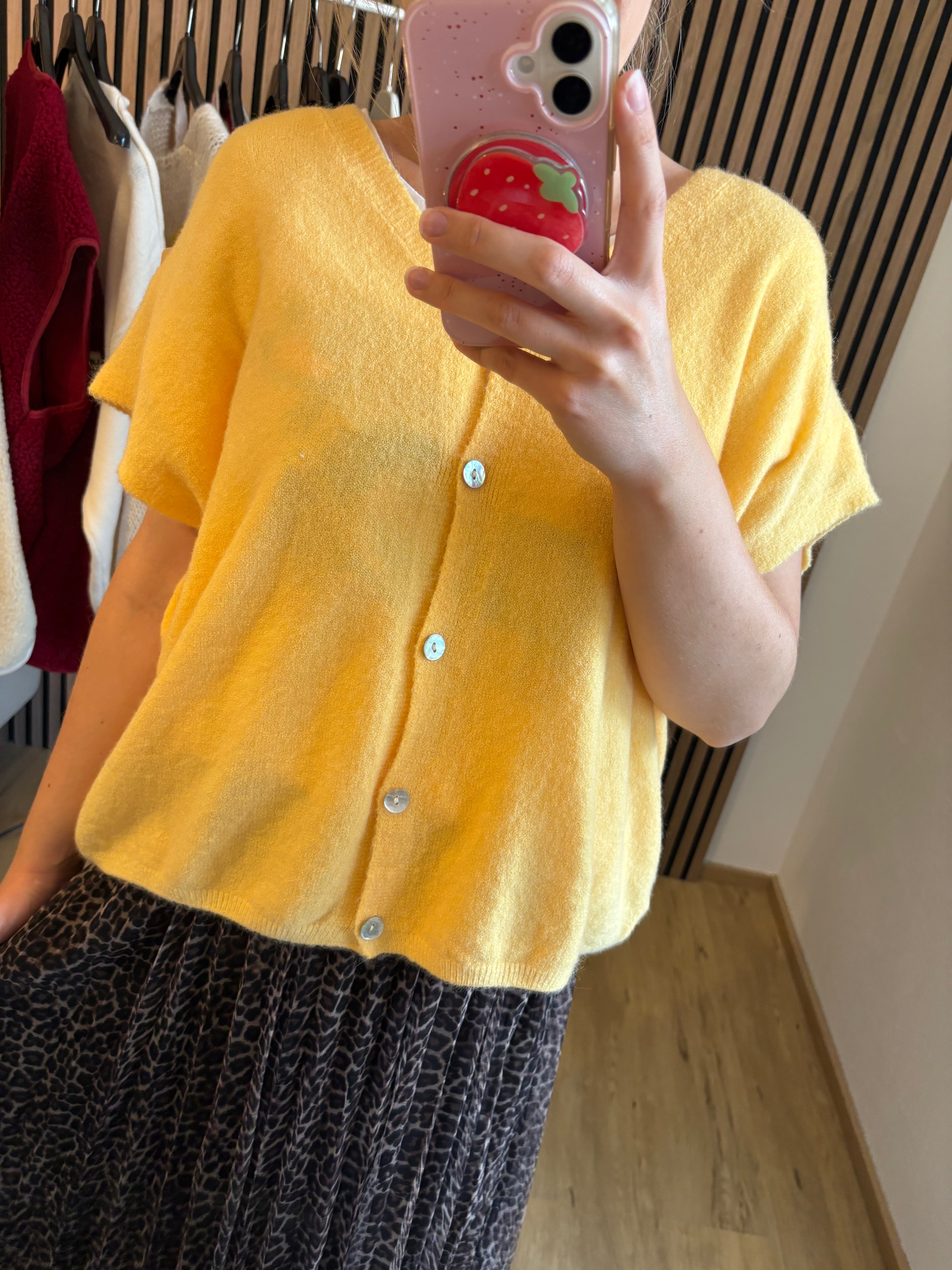 Strickweste Nona Buttergelb Butteryellow Made in Italy