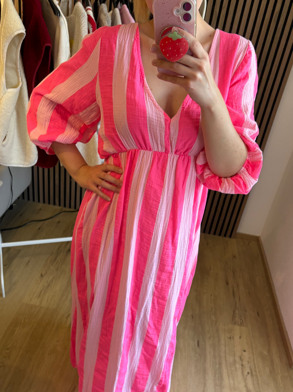 Musselinkleid Neon mit Streifen Rosa Pink Made in Italy