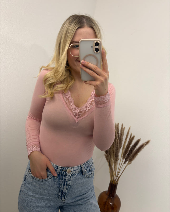Cashmere Langarmshirt mit Spitze einfarbig Rosa Rose