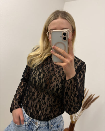 Spitzenshirt Rosi Schwarz Florale Spitze Transparent