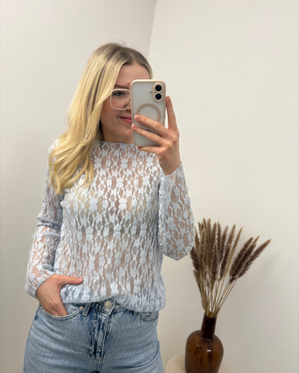 Spitzenshirt Rosi Hellblau Blau Florale Spitze Transparent