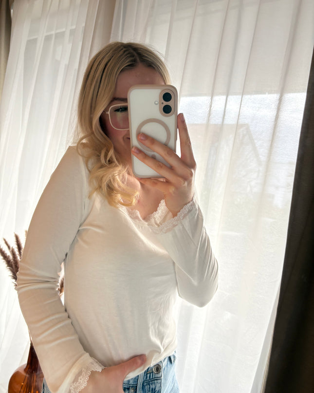 Longsleeve Langarmshirt mit Spitze Ecru Kastenförmiger Ausschnitt