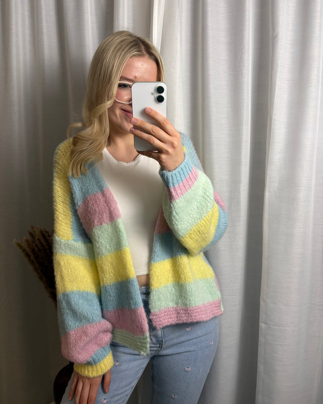 Pastell Cardigan Strick gestreift
