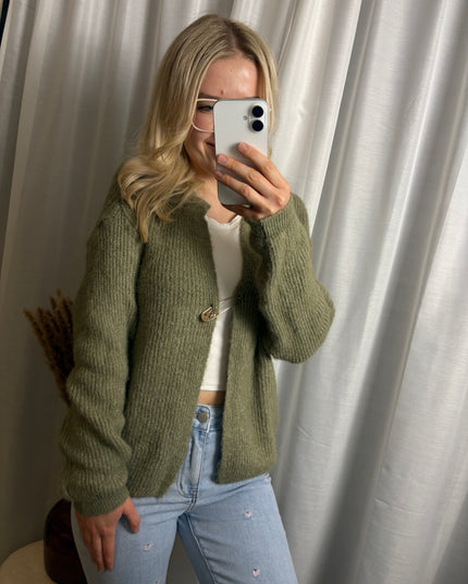 Cardigan mit Sicherheitsnadel