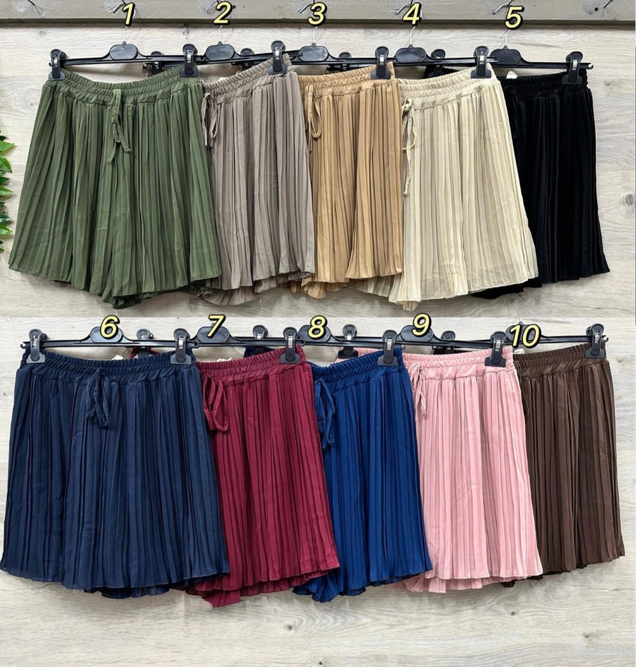 Lockere Plissee Shorts verschiedene Farben