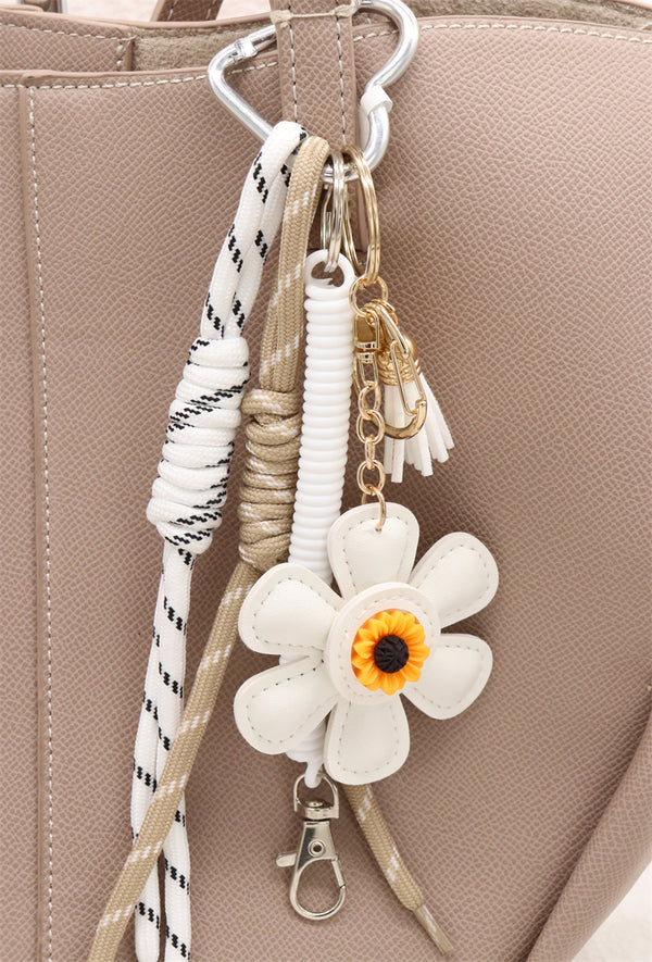 Schlüsselanhänger Taschenanhänger Blume Weiß Beige Trend Anhänger Bag Charm Accessoire Handbag Charm (Kopie)