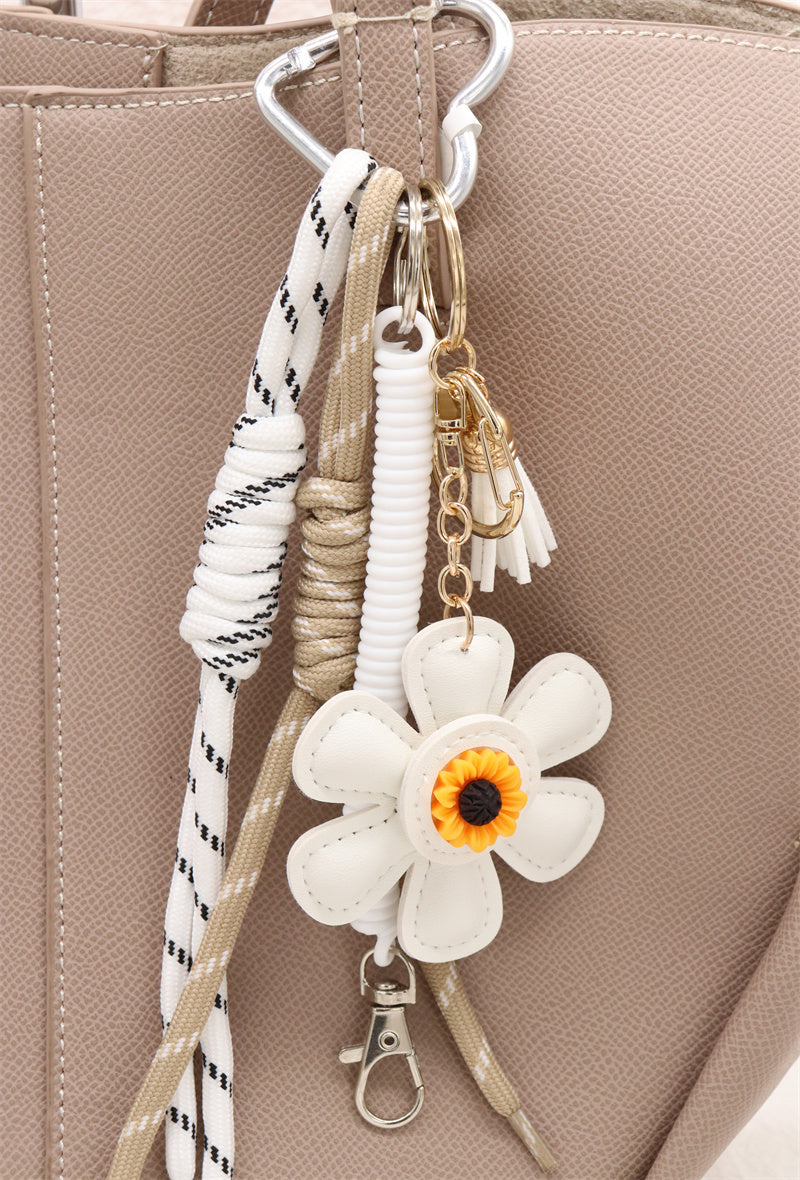 Schlüsselanhänger Taschenanhänger Blume Weiß Beige Trend Anhänger Bag Charm Accessoire Handbag Charm (Kopie)