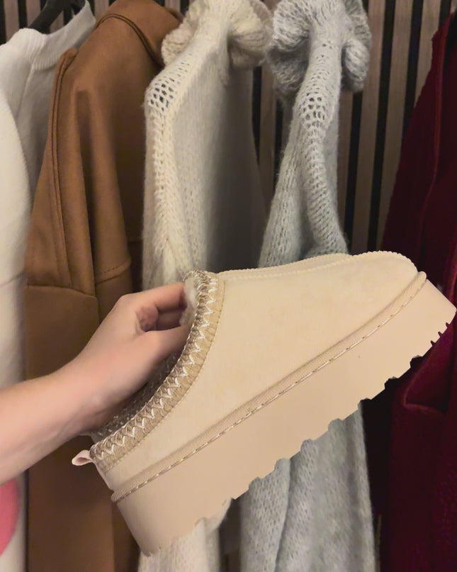 Slipper Holly mit Plateau Beige Gefüttert Vegan